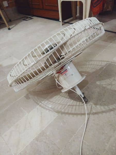 indus fan (slightly in used condition) 4