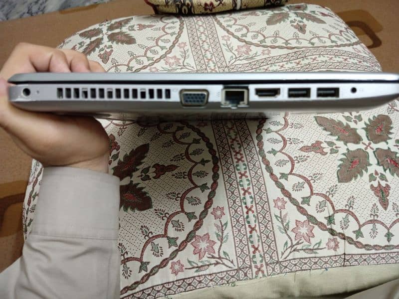 HP laptop core i3 4