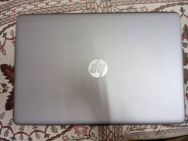 HP laptop core i3 6