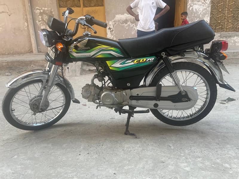 Honda cD 70 bike 2