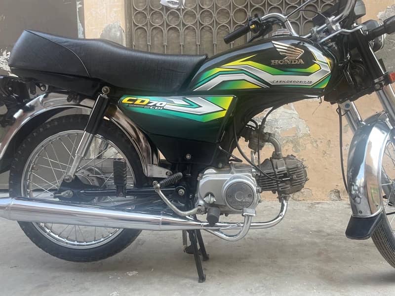 Honda cD 70 bike 7