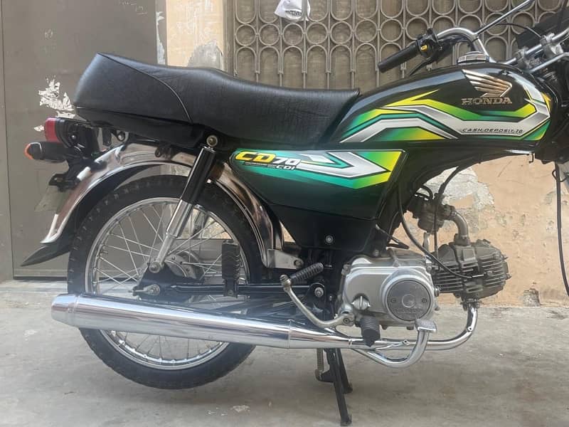 Honda cD 70 bike 12