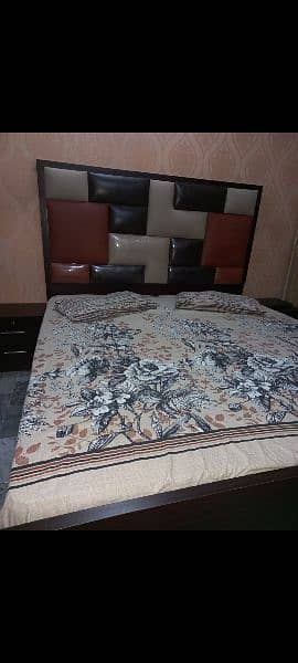 bed king size mattress one side table 1