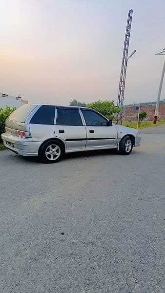 Suzuki Cultus VXR 2002 1