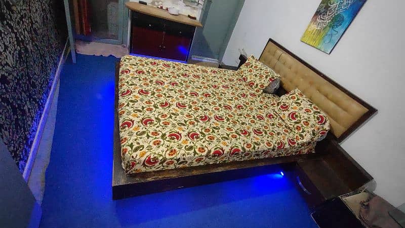 wooden bed queen size low height 3