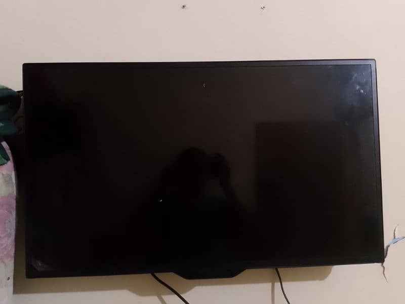 LED 32 inches 1