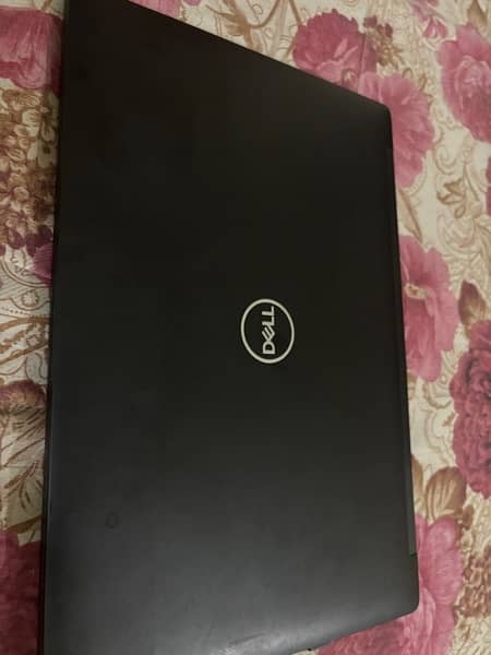 i5 8th generation Dell Latitude 7490 Slim Body 3