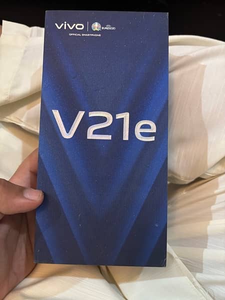 vivo v21E 1