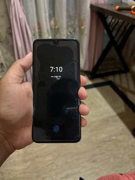 vivo v21E 4