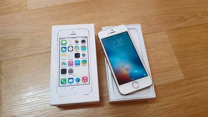 iphone 5s 64gb PTA approved 03457061567 My WhatsApp number 1