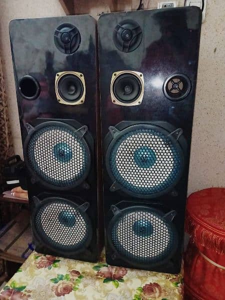 Orignal Japani Double Speakers Woofers With Orignal Yamaha Amplifiers 0