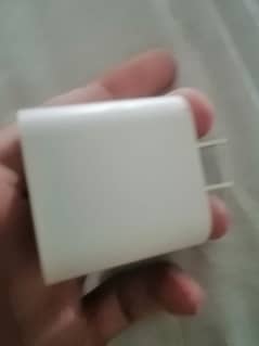 IPhone Original Charger 20 W Available For Sale