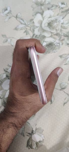 Apple iphone 6 plus for sale 2