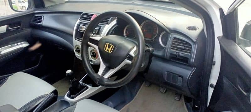 Honda City IVTEC 2011 manul 8