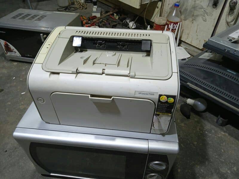 hp 1005 printer 0