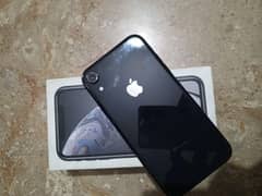 iPhone XR FU 128gb with original box and charger 0