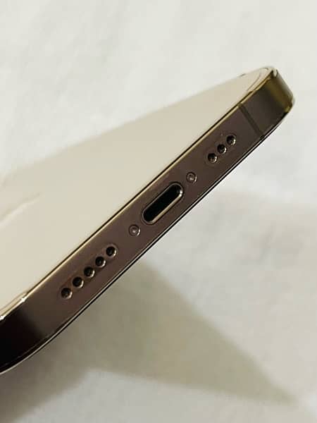 Iphone 12 Pro Gold LLA model 128GB Non-PTA ( Both sim time available ) 6