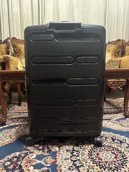 VERAGE Suitcase for Sale 3