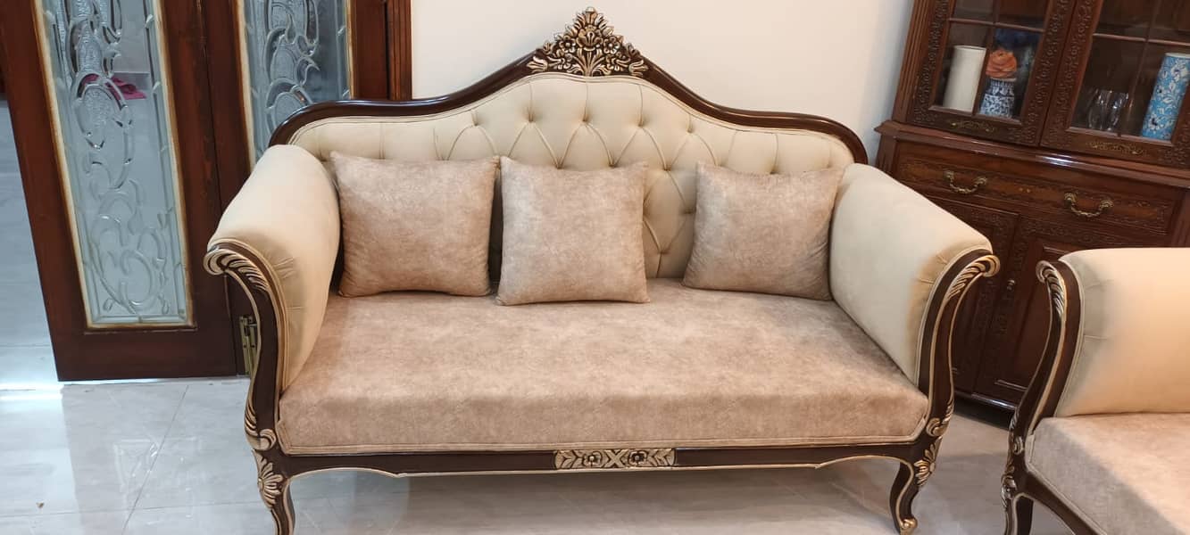 Sofa Set / 7 Seater Sofa / Luxury Sofa / Wooden Sofa / Seven Seater 1