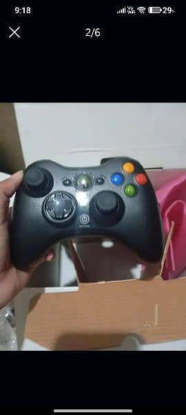 Xbox 360 2 wireless controller with 100game 320gb 10/10 1