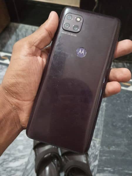 Motorola one 5g UW ace 3