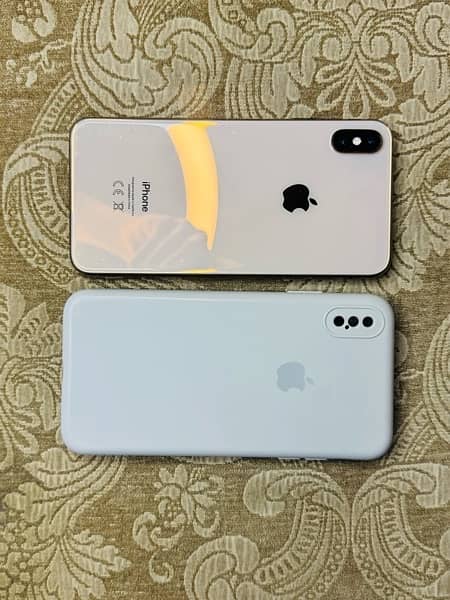 iPhone Xs Max 256GB Non PTA Factory Unlock 2