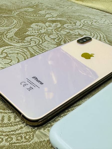 iPhone Xs Max 256GB Non PTA Factory Unlock 11