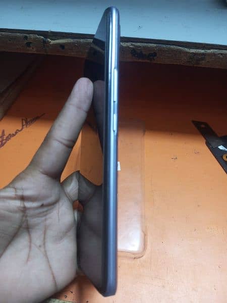 Infinix hot 10s 6/128 0