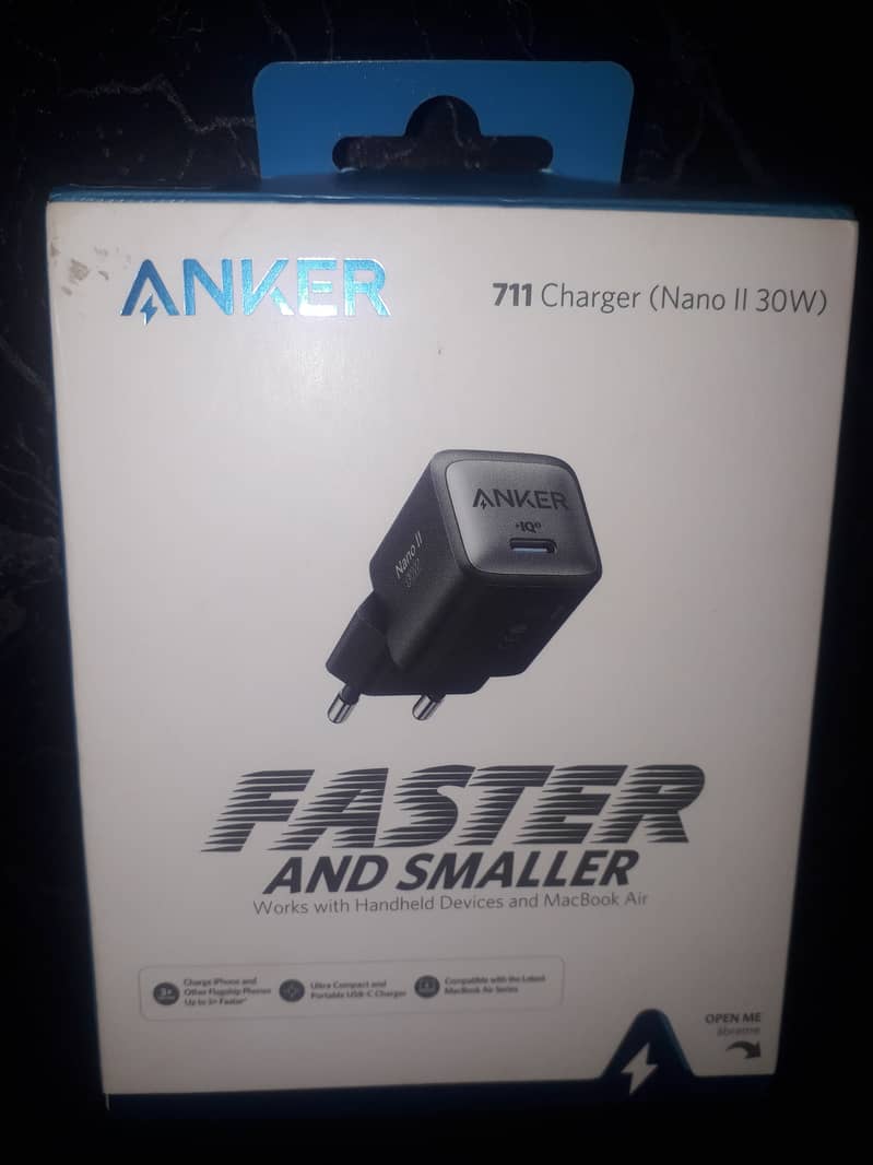 Anker 30w charger 0