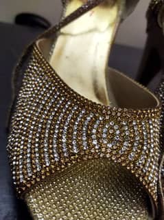 beautiful heels . . . used just 1 time . . . size 7