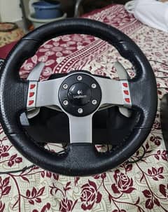 LOGITECH G27 STEERING WHEEL , RACING WHEEL FOR SALE