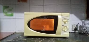 Microwave oven Enviro small size good condition