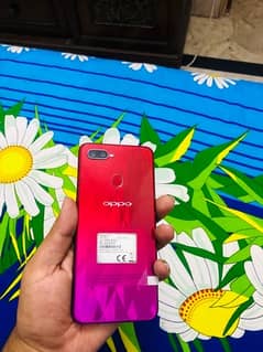 Oppo F9 4/64 with box