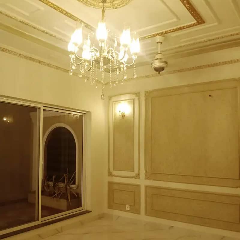 10 marla house for sale in paragon city lahore 1