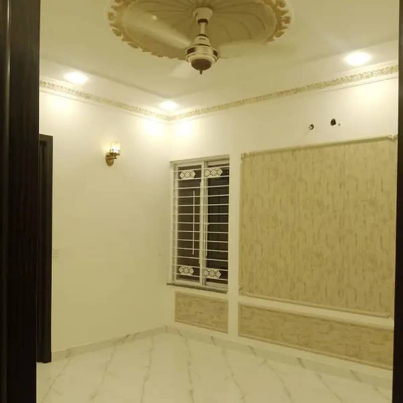 10 marla house for sale in paragon city lahore 10