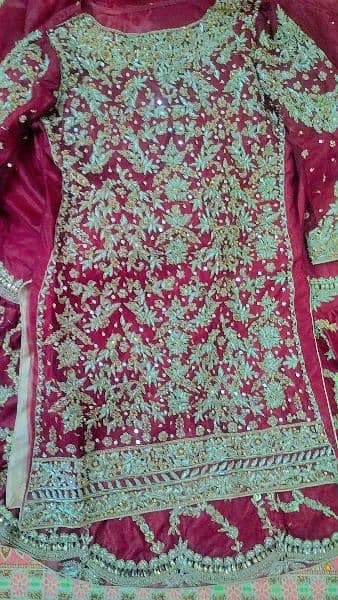 lehnga just new condition used  neat clean condition 1