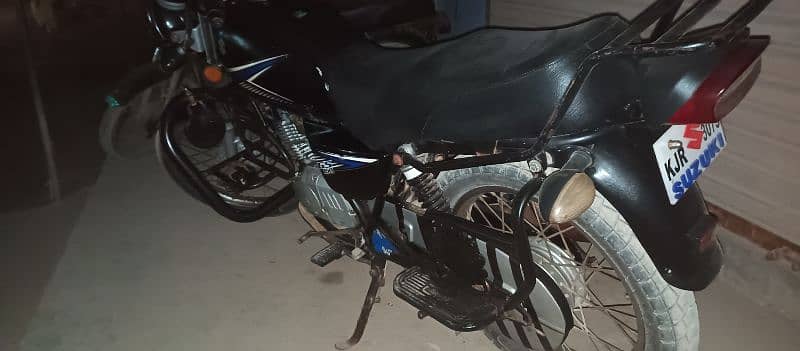 Suzuki Gs150cc 2