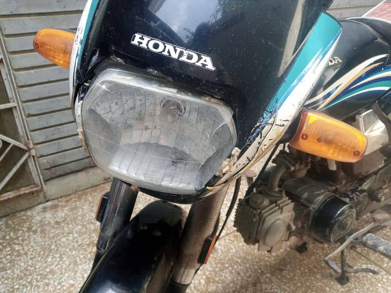 Honda Dream CDI 70, Karachi Register, Sealed engine, First owner 5