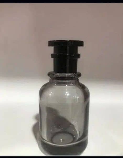 perfume bottle 0