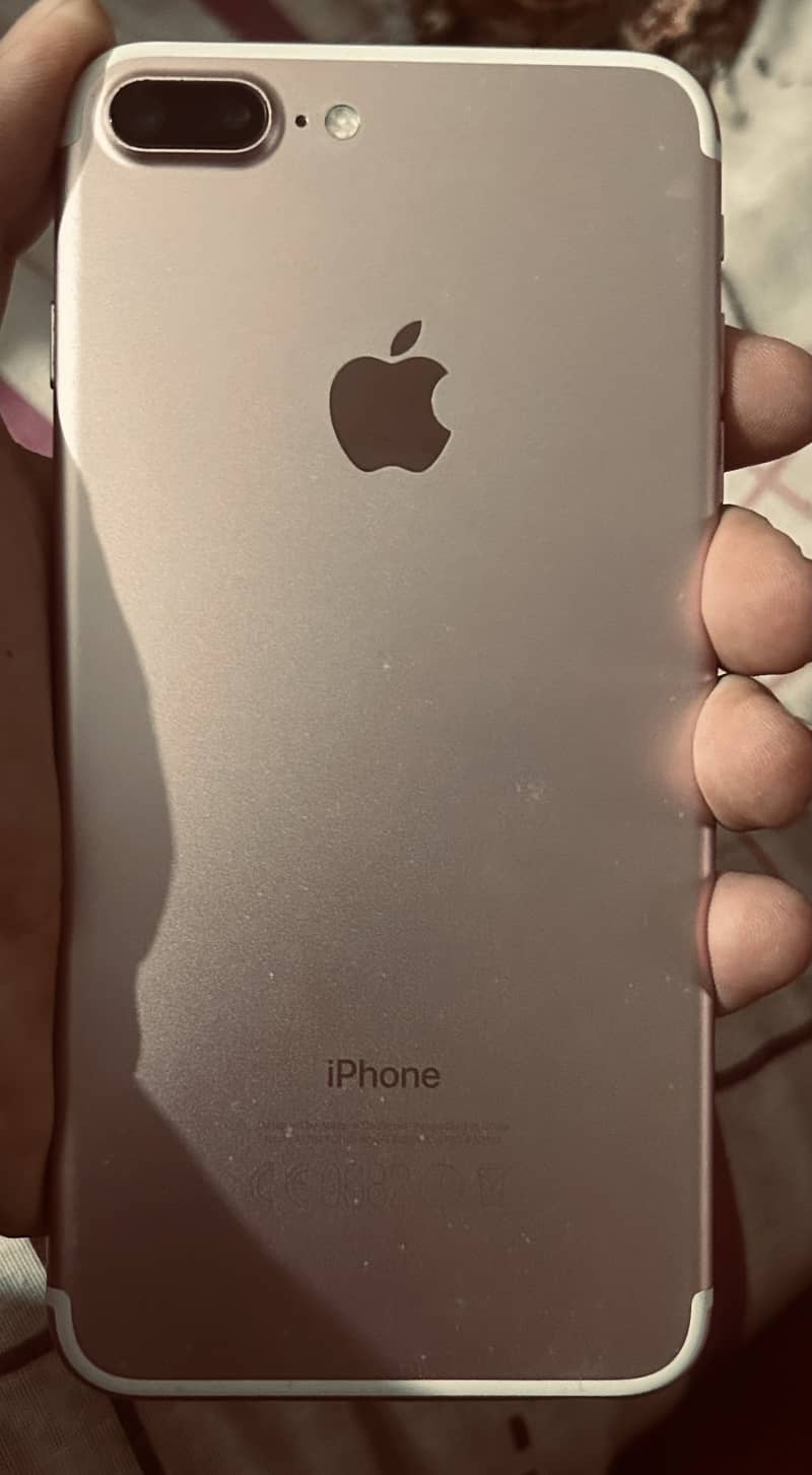 iPhone 7 plus 1