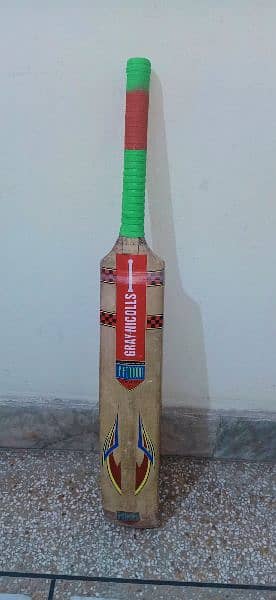 Tape ball bat sirilankan Gray nicolls 1