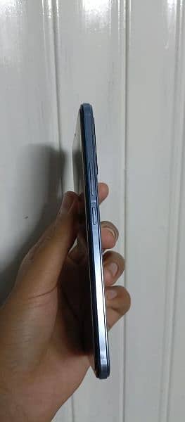 vivo v23e good condition 4