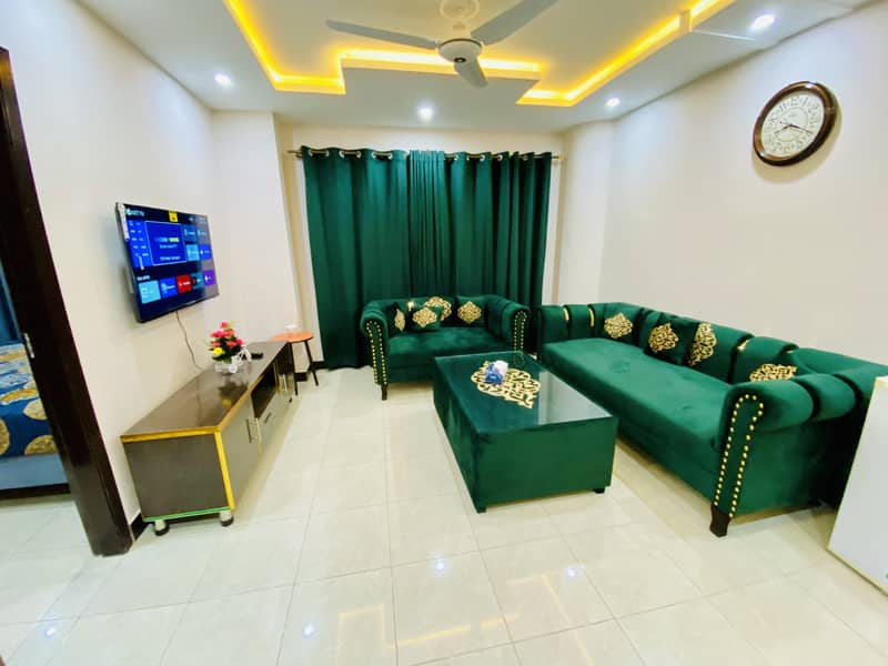 1 Bed Luxury Furnish Apartment For Rent daily and weekly bass 5