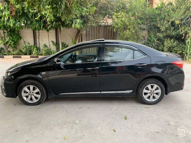 Toyota Altis Grande 2016 18