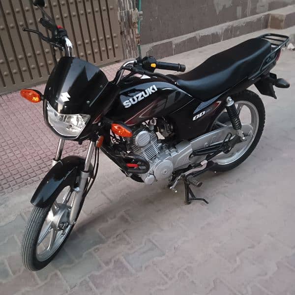 Suzuki 110 brand new bike 2022 modal 03006702772 2