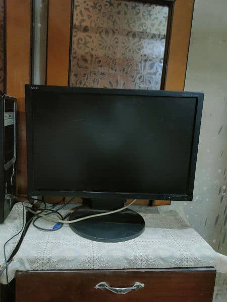 Nec 24" LCD with built in speakers fresh no line no dot no spot 4