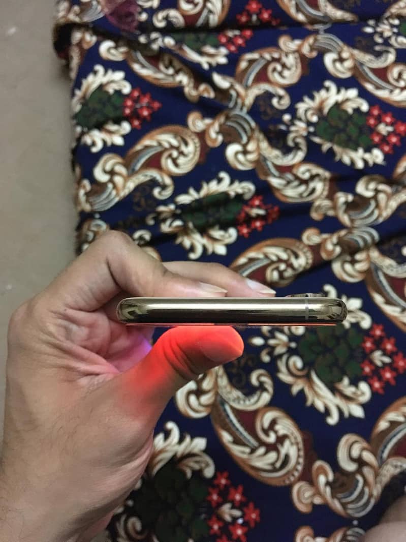 Iphone XS 256GB Gold NON PTA 7