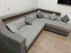 Excellent 07 Seaters Sofa Set