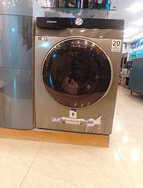 Samsung Washer Dryer 11/7 With Auto dispenser and AI 1