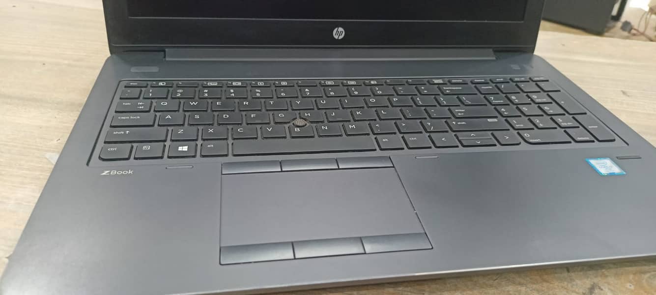 Hp Zbook 15 G4 i7-7th HQ Processor 1080p HD Display 3